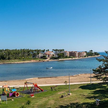 Apartments By The Sea Privlaka, Zadar - 666 Εξωτερικό φωτογραφία